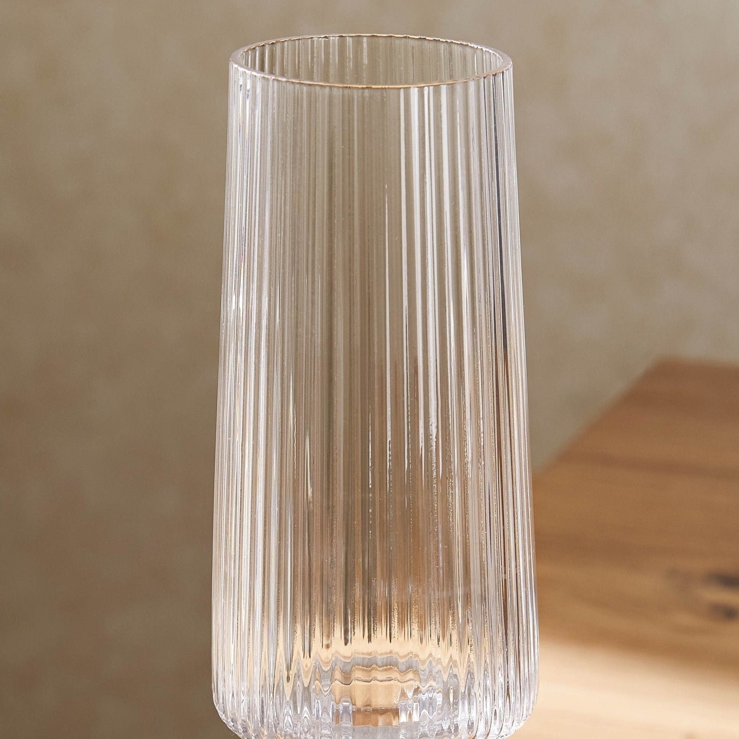 Gatsby Set of 4 Ripple Glass Champagne Flutes - Clear